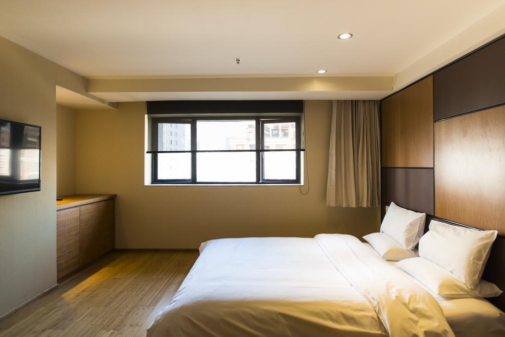 JI Hotel Kunming Green Lake Branch Buitenkant foto