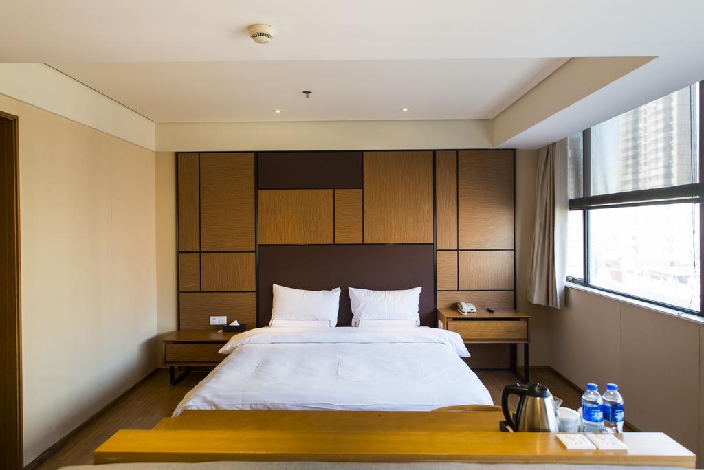 JI Hotel Kunming Green Lake Branch Buitenkant foto